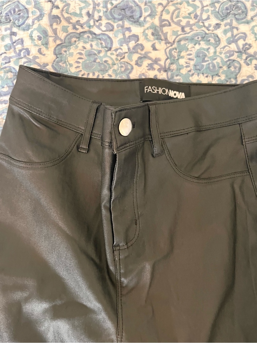 Fashion Nova Black Faux Leather High-Rise Pants size small